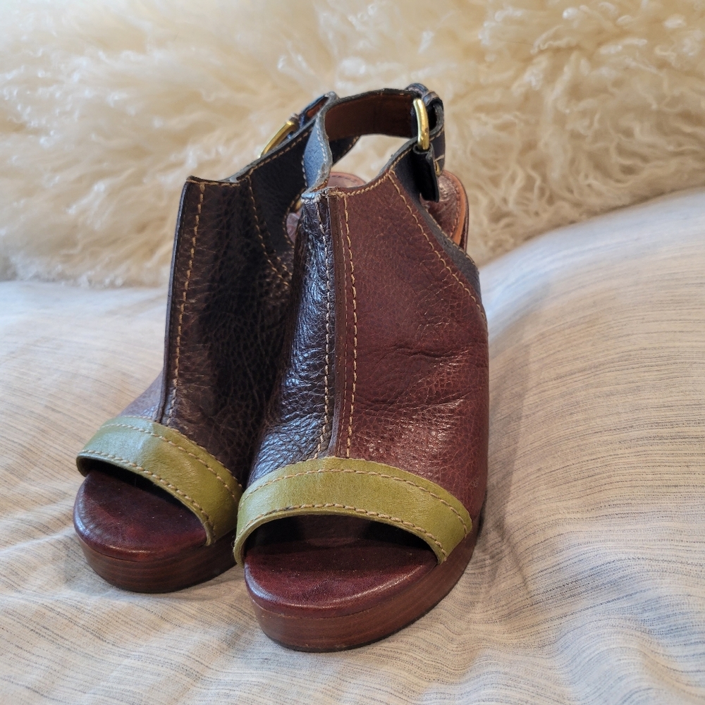 Lucky brand  Color block heels
